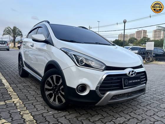 HYUNDAI HB20X 1.6 16V PREMIUM FLEX 4P AUTOMÁTICO